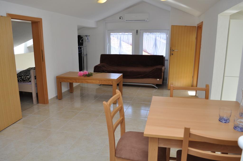 ביוגראד נה מורו Apartmani Galeb מראה חיצוני תמונה