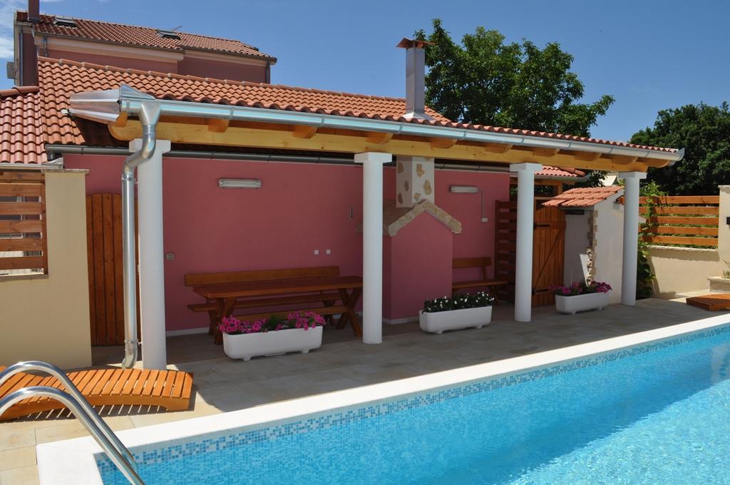 ביוגראד נה מורו Apartmani Galeb מראה חיצוני תמונה